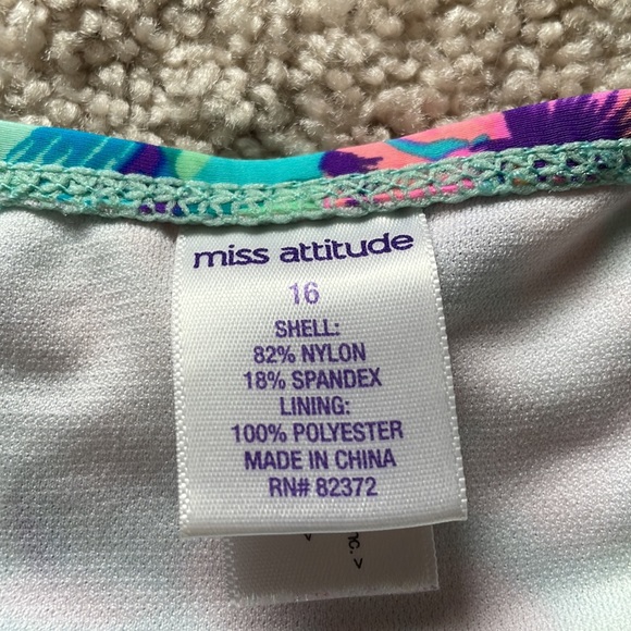 Girls Hawaiian Print Bikini Set - Picture 2 of 3